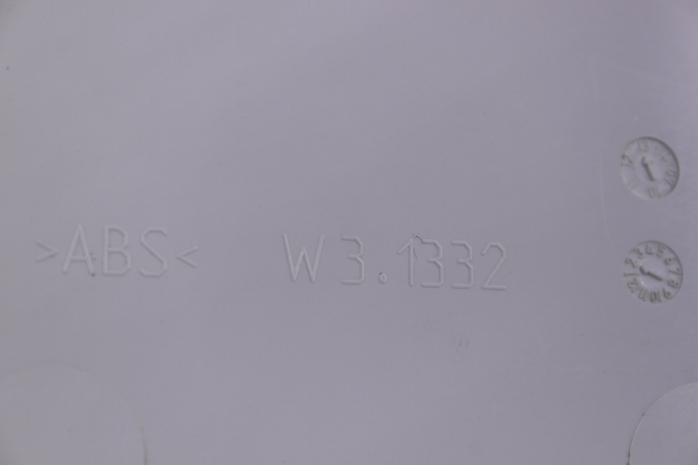 Декоративная крышка сливного фильтра стиральных машин V-ZUG WA-ASLQZ-c (W3.1332)