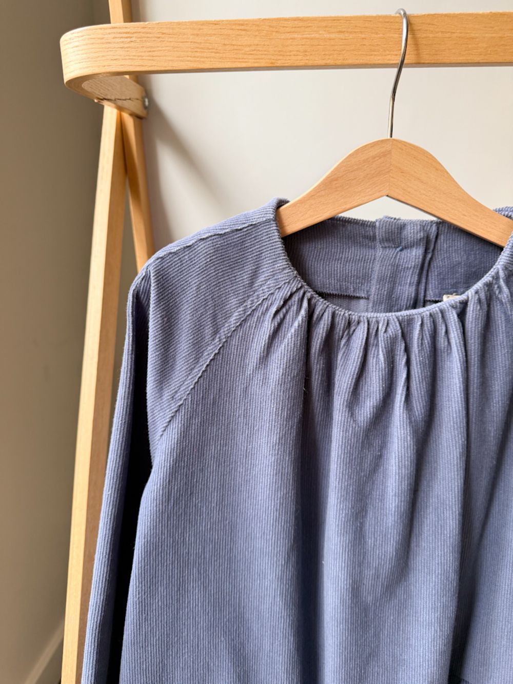 Вельветовое платье Caramel, 140