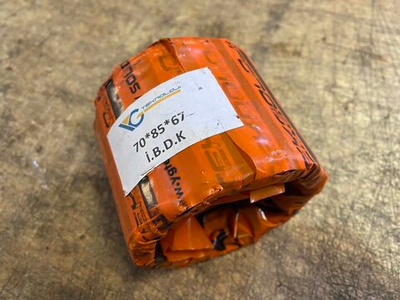 Втулка 70х85х67