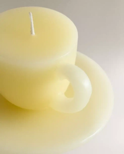 ZARA HOME ДЕКОРАТИВНАЯ СВЕЧА В ФОРМЕ КРУЖКИ, ЖЕЛТО-ОРАНЖЕВЫЙ