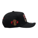 Баскетбольная кепка Mitchell&Ness NBA Championship Classic Red 1996 Chicago Bulls Black Cap