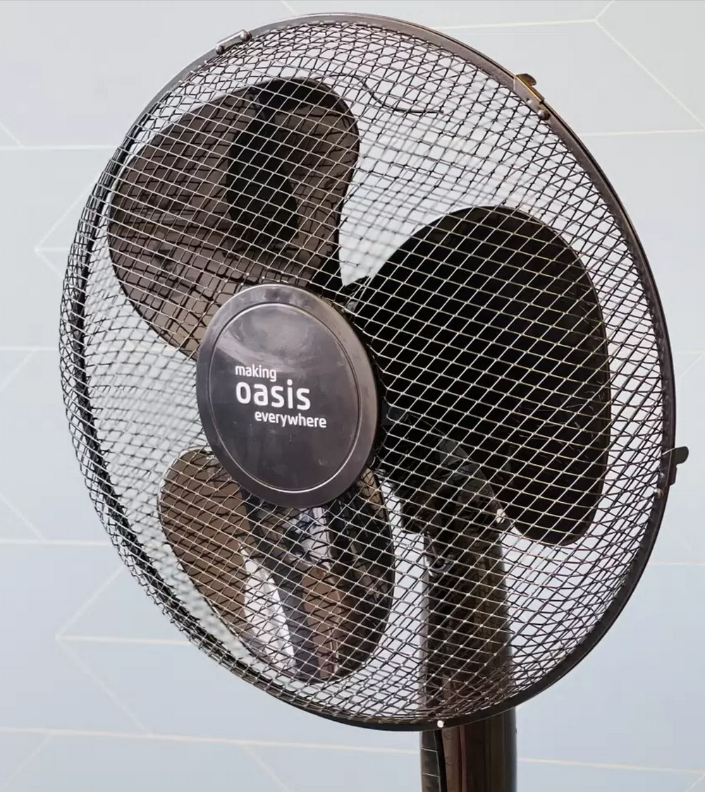 Вентилятор напольный Oasis VF-40PB