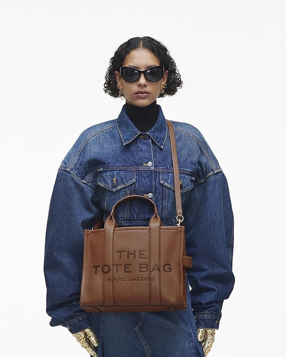 Сумка MARC JACOBS THE LEATHER MEDIUM TOTE BAG “Argan Oil”