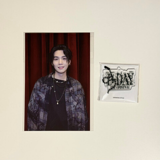 Открытка и брелок Agust D TOUR 'D-DAY' The Original