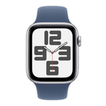 Apple Watch SE (2024), 40 мм корпус из алюминия цвета «Silver», ремешок Sport Band размера M/L цвета «Denim»