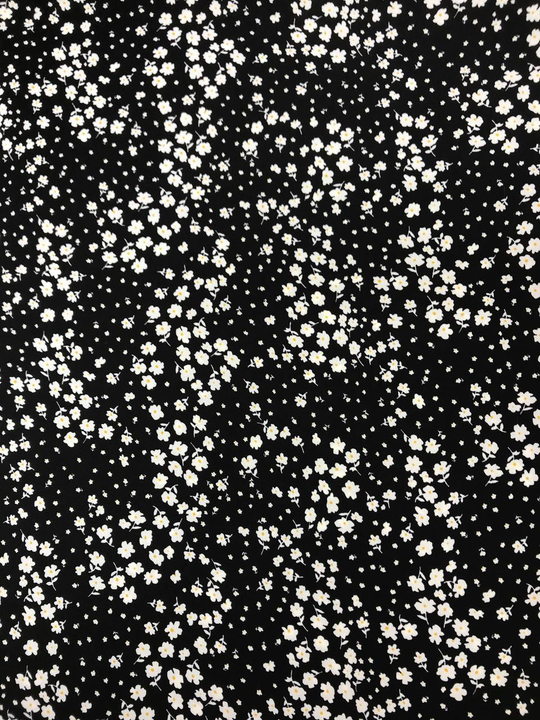 Креп принт, цветок мелкий белый на черном Kelly