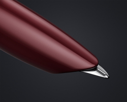 Перьевая ручка Parker 51 CORE BURGUNDY CT, перо: F, цвет чернил: black/blue, в подарочной упаковке.