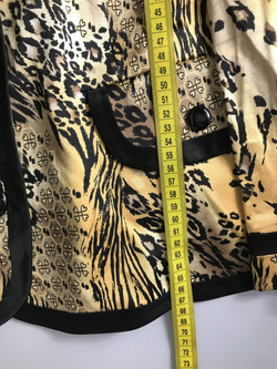 Жакет в смелой расцветке, визуально 56/58 размер