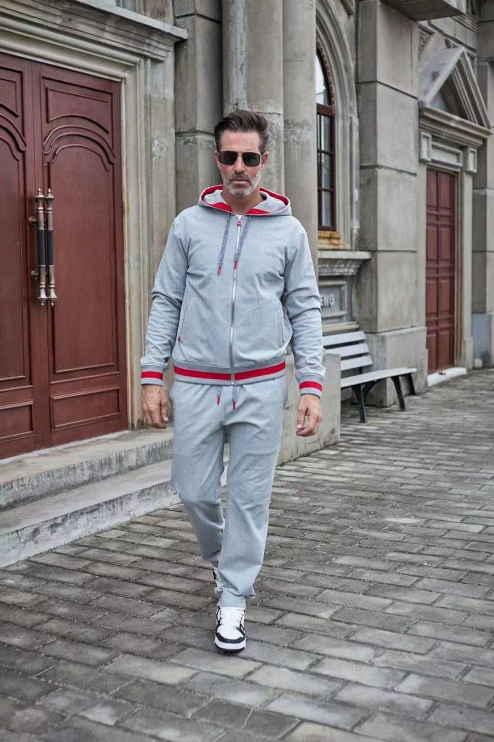 Костюм Kiton