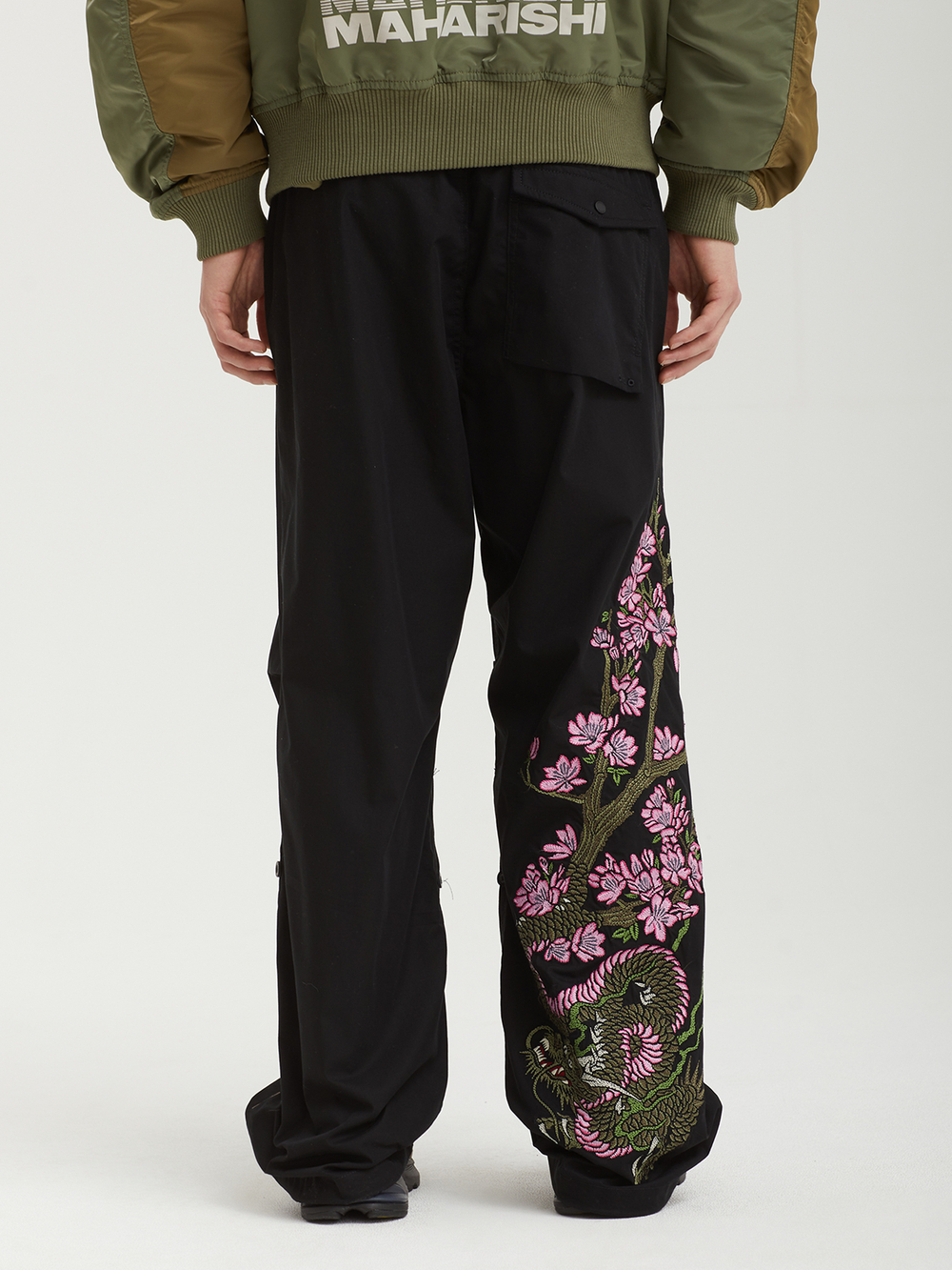 Мужские Брюки (Loose Fit) Sakura Serenity Loose