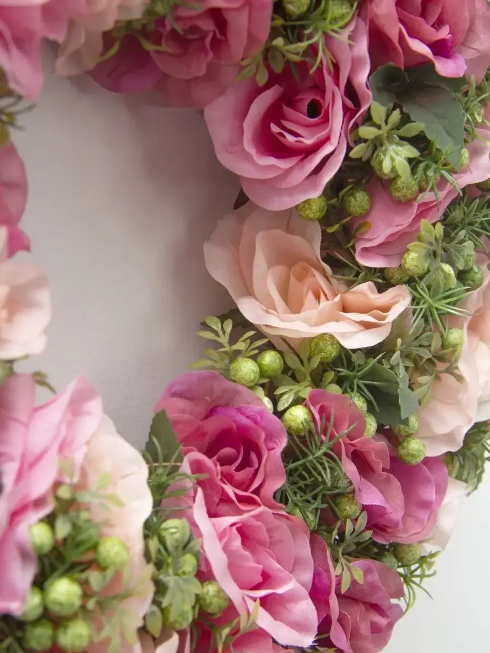 Венок цветочный для украшения интерьера 40 см