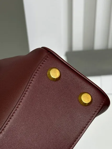 BALENCIAGA RODEO HANDBAG Бордовый