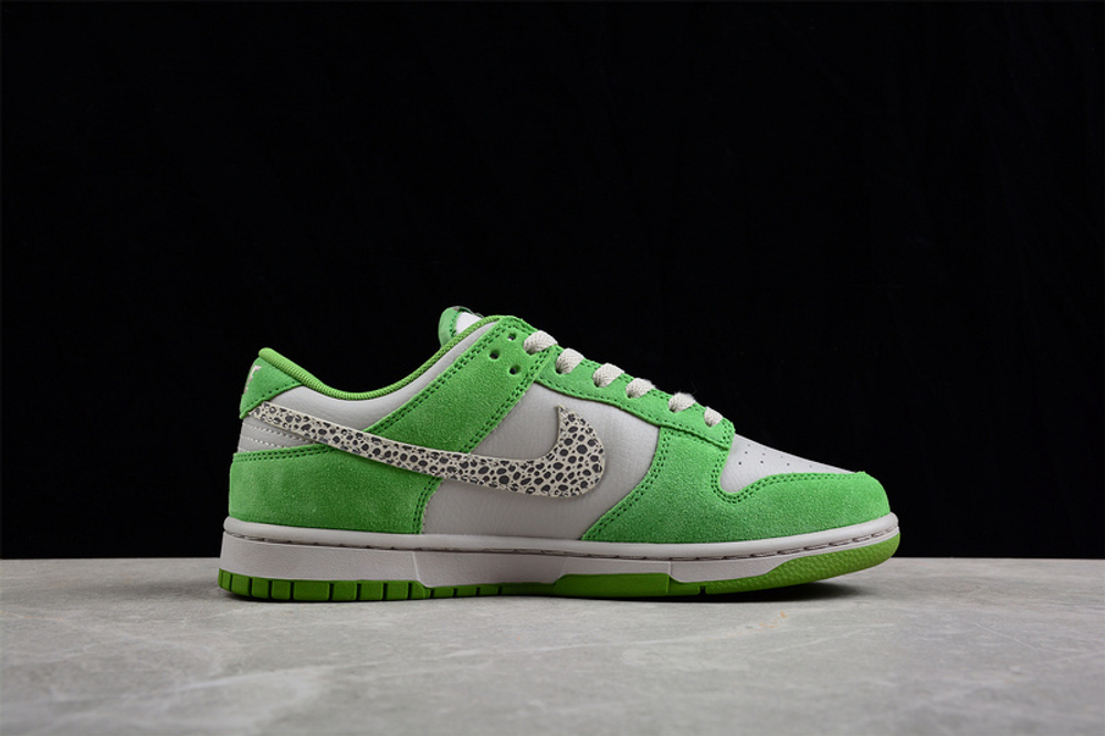 Nike Dunk Low AS Safari Swoosh Chlorophyll