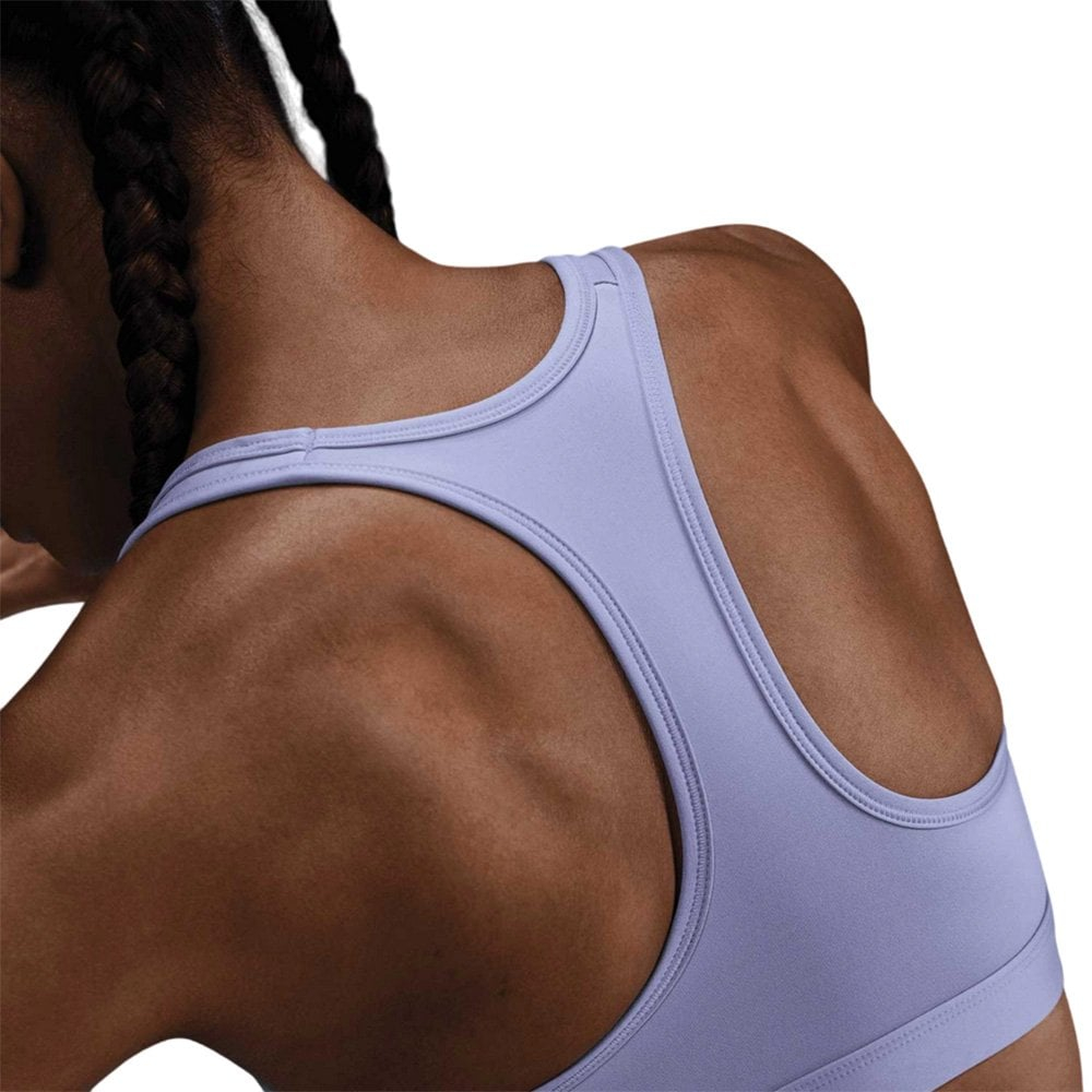 Спортивное женское белье Nike Swoosh Medium Support