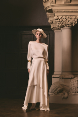 ЮБКА ИЗ МОЛОЧНОГО ШЕЛКА С ВОЛАНАМИ