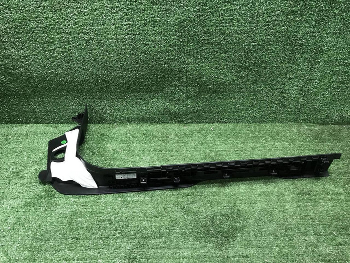 Накладка порога левая LR Discovery Sport (19-нв)