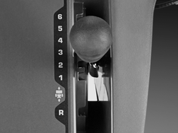 Снегоуборщик HUSQVARNA ST 227