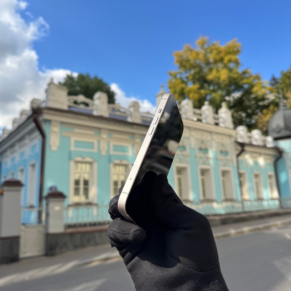 iPhone 14, 256 ГБ б/у