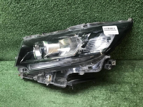 Битая Фара левая Toyota LC Prado 150 (17-нв) LED