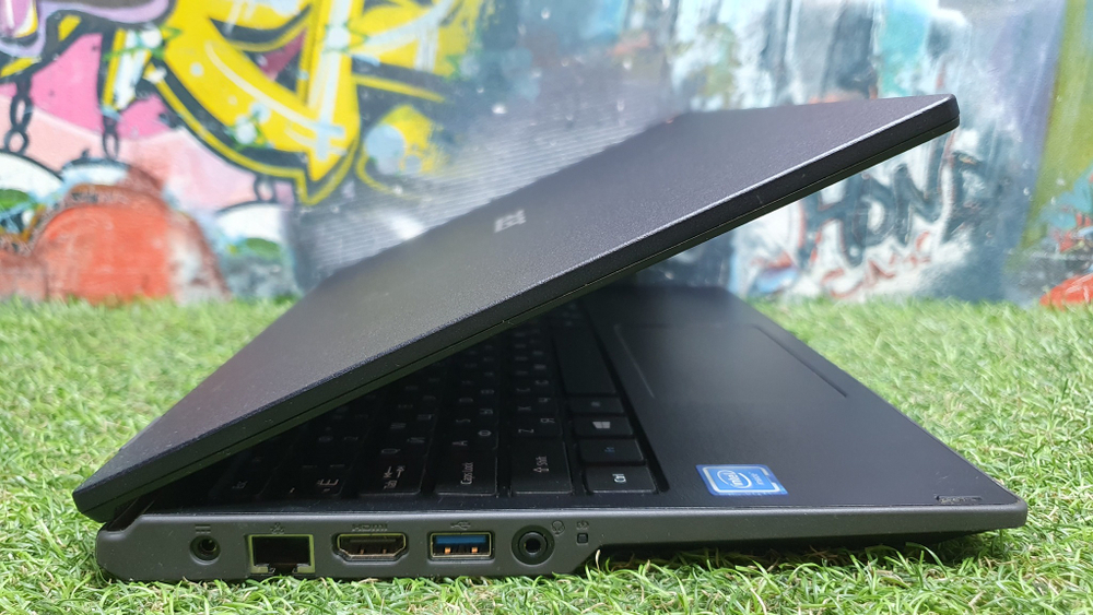 Ноутбук Acer Celeron/4Gb/TravelMate TMB118-M-C6UT NX.VHSER.00E/Windows 10