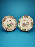 Пара декоративных тарелок в китайском стиле