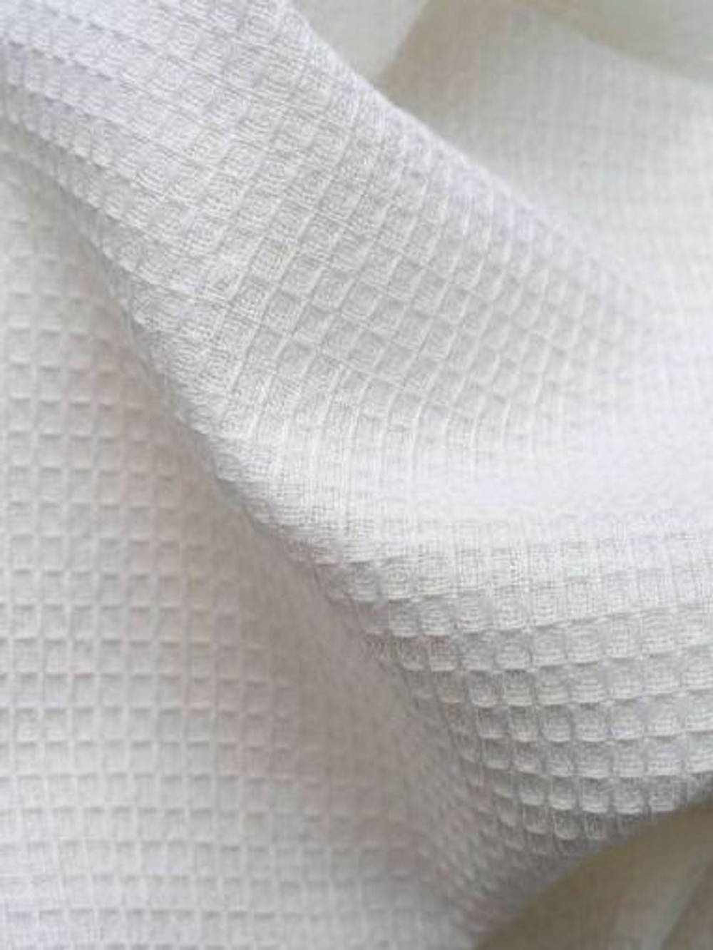 Полотно вафельное отбеленное, плотность 145 гр., в рулоне 60 м, ширина 45 см, 100% ХБ