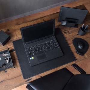 Бювар для рабочего стола из кожи теленка, черного цвета