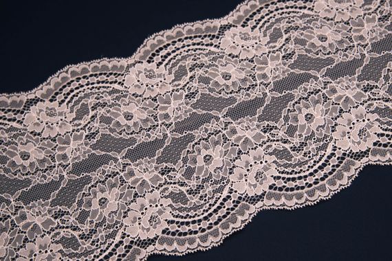 291 Кружево эластичное 19 см, Италия, карамель (телесный)