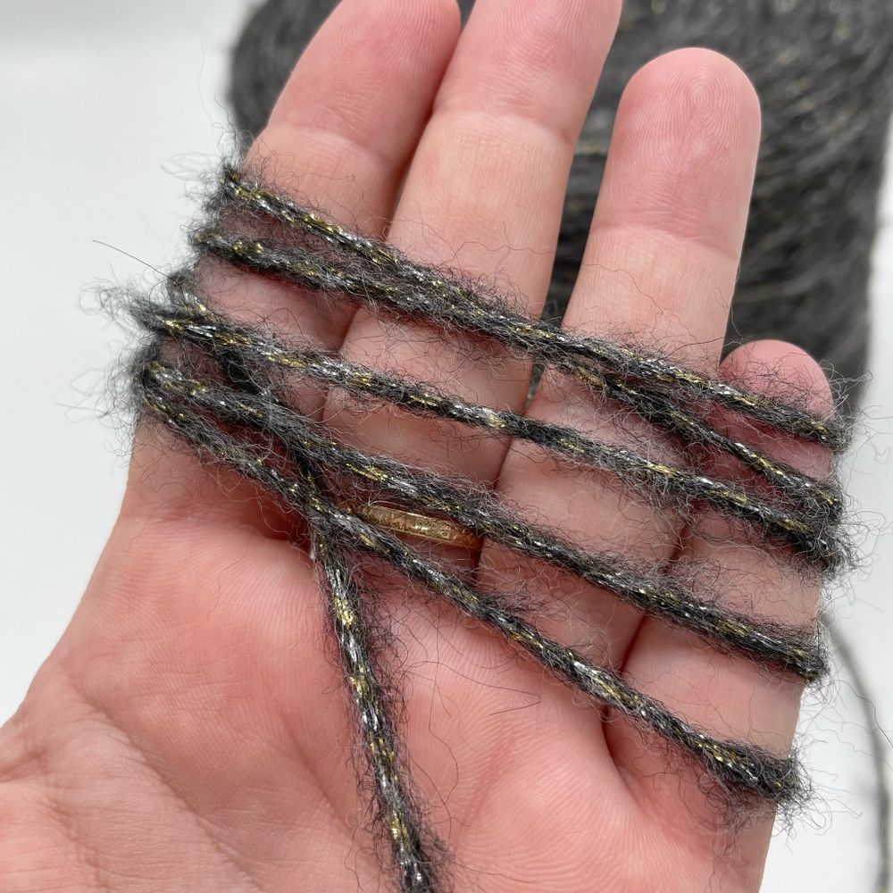 PINORI FILATI 5% альпака 10% пух мериноса 20% вискоза 21% люрекс 44% полиамид