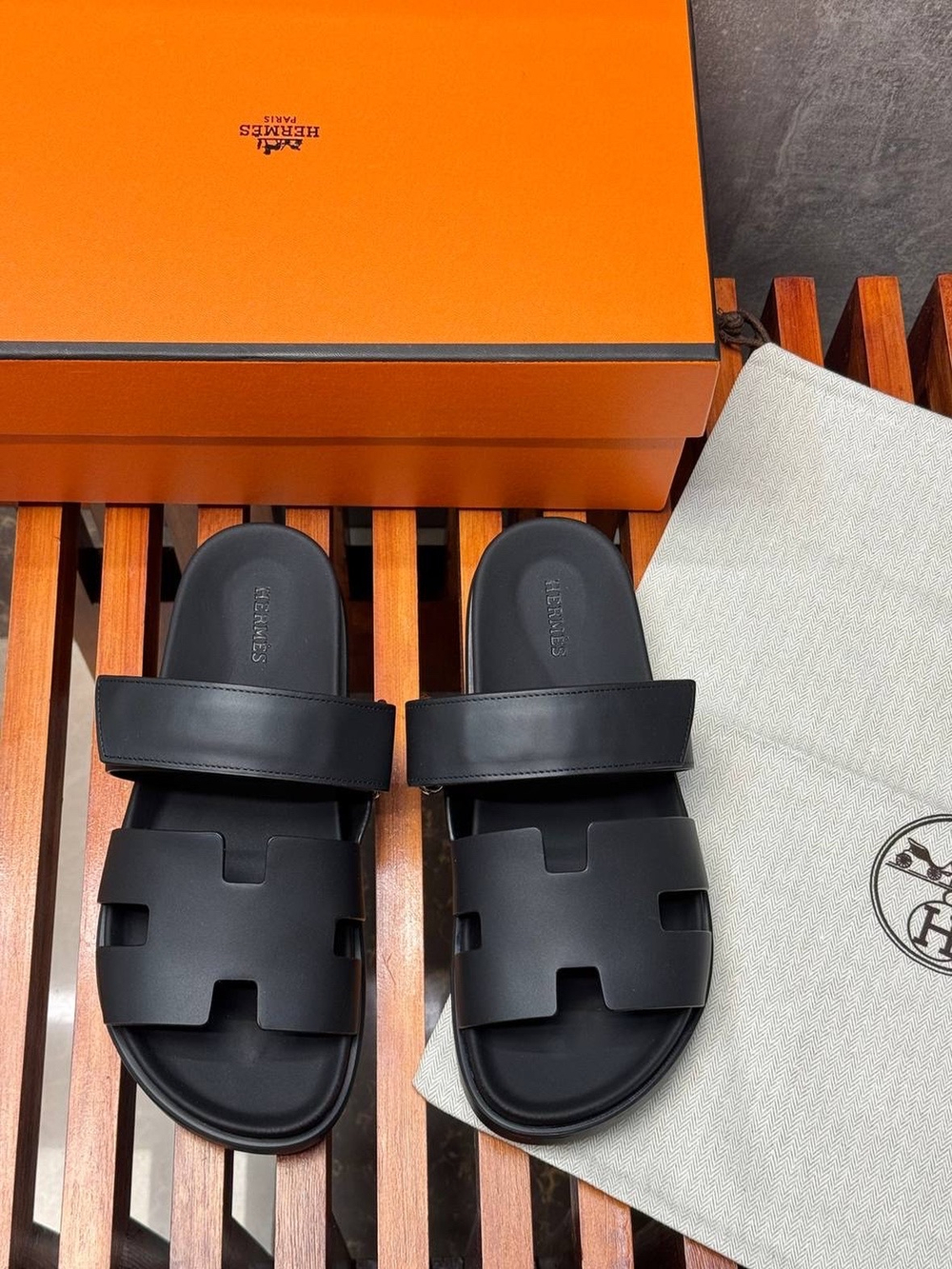 Шлепанцы Hermes