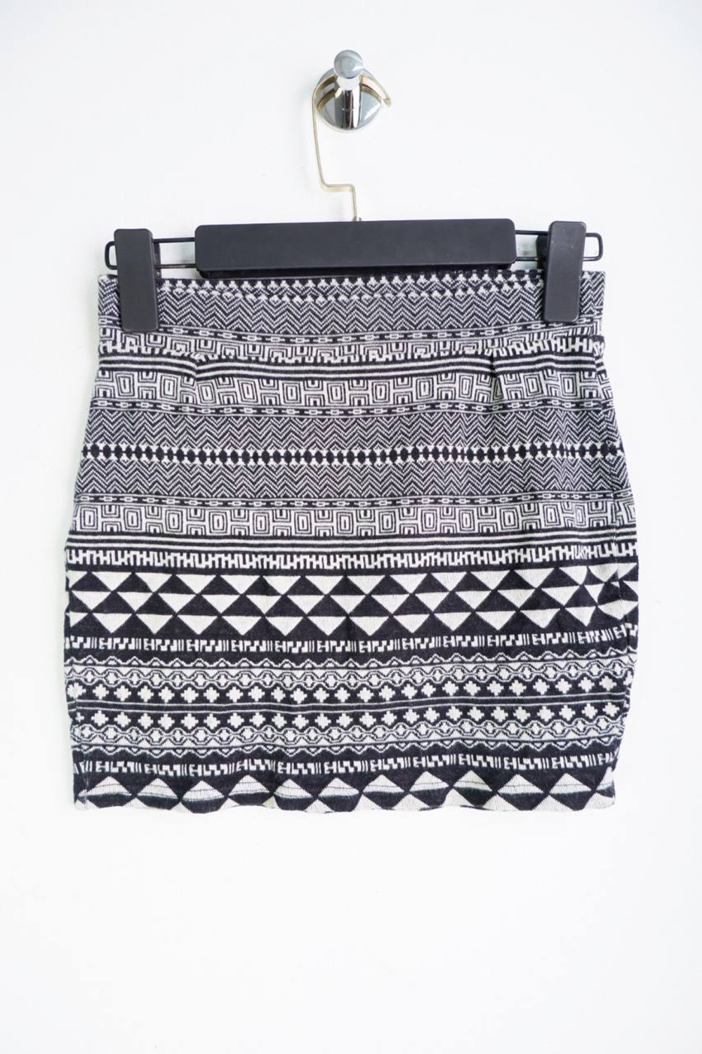 Юбка Sparkle&Fade обтягивающего кроя, маркировка XS, визуально 42 размер