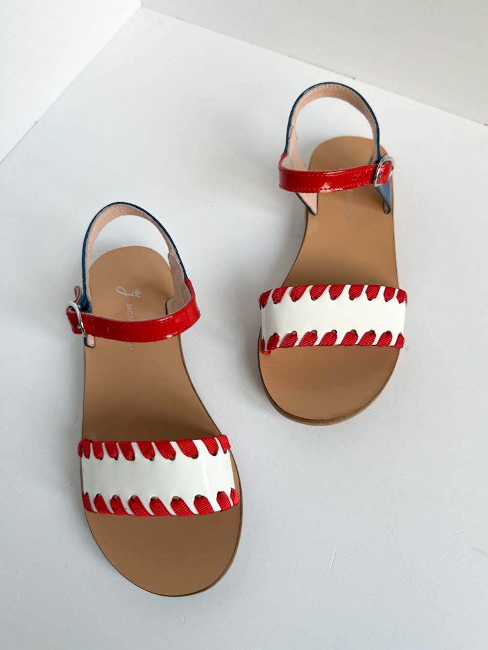 Лаковые босоножки Jacadi, 28