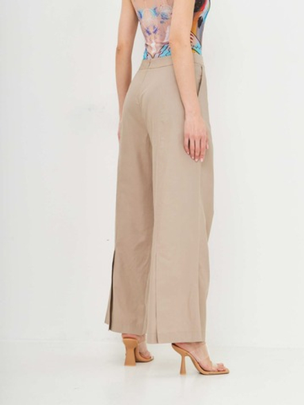 Женские брюки на запах серо-бежевые