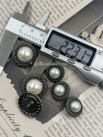 Пуговицы Шан. жемчуг в обрамлении графитовый металл