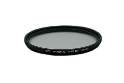 Ультрафиолетовый защитный фильтр FST 62mm NANO-X MCUV - многослойный УФ-светофильтр для объективов 62 мм