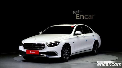 Mercedes-Benz E-Class W213 E300e 4MATIC Exclusive (12.2020)