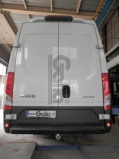 Оцинкованный фаркоп на Iveco Daily фургон/шасси 1999-2014, 2014- (без электрики), Galia I021A