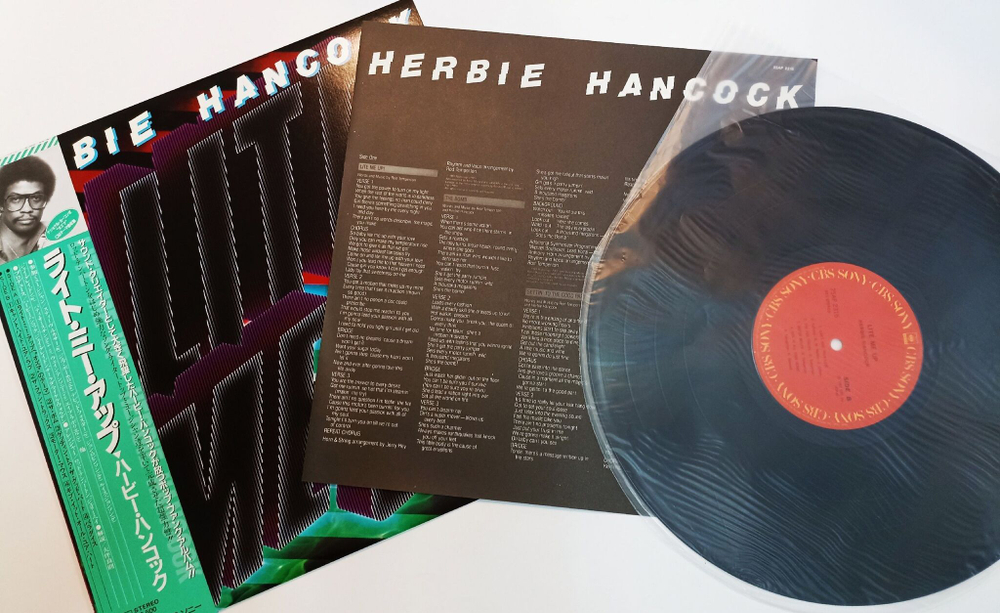 Винтажная виниловая пластинка LP Herbie Hancock  Lite Me Up (Japan 1982)
