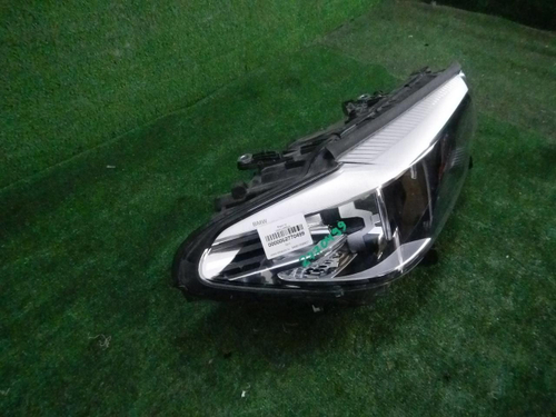 Фара правая BMW 5er G30 (2017-2020) LED