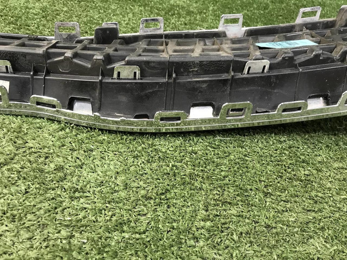 Решетка радиатора KIA Rio 4 X-Line (2017-2020)