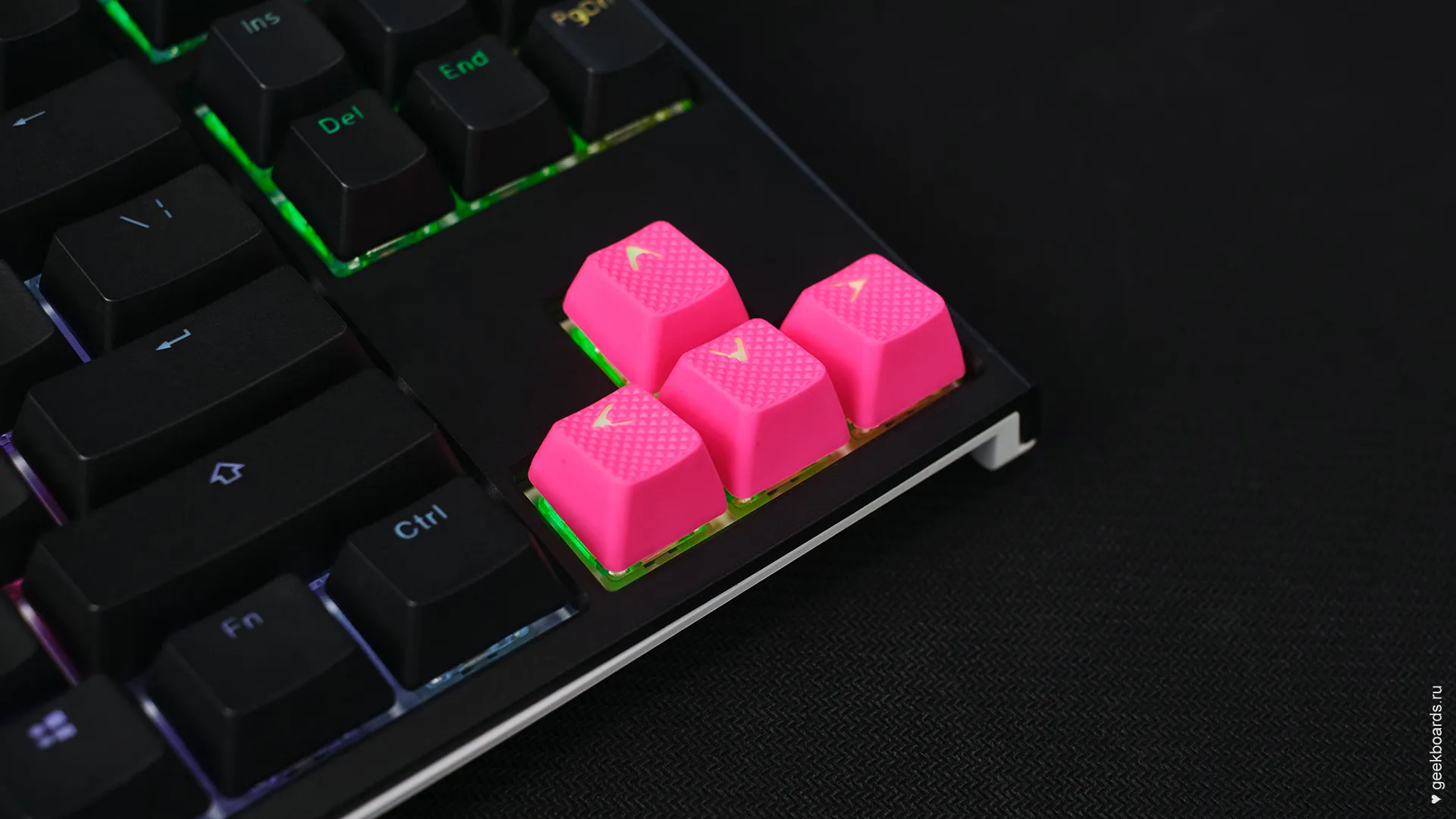 Кейкапы Tai-Hao «Rubber Neon Pink» 42 клавиши — купить на сайте  профессиональных клавиатур Geekboards