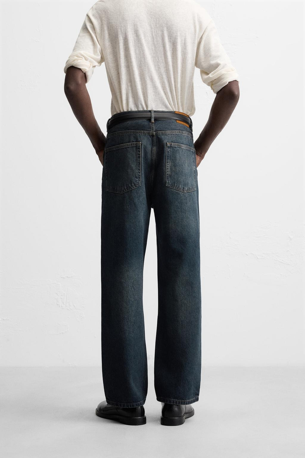 Джинсы relaxed fit straight-leg