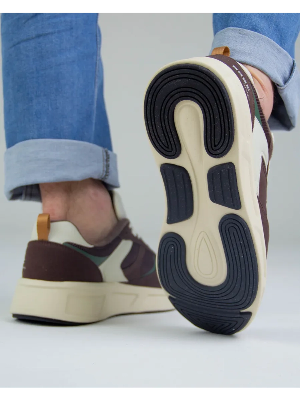 Кроссовки мужские с подошвой EVA