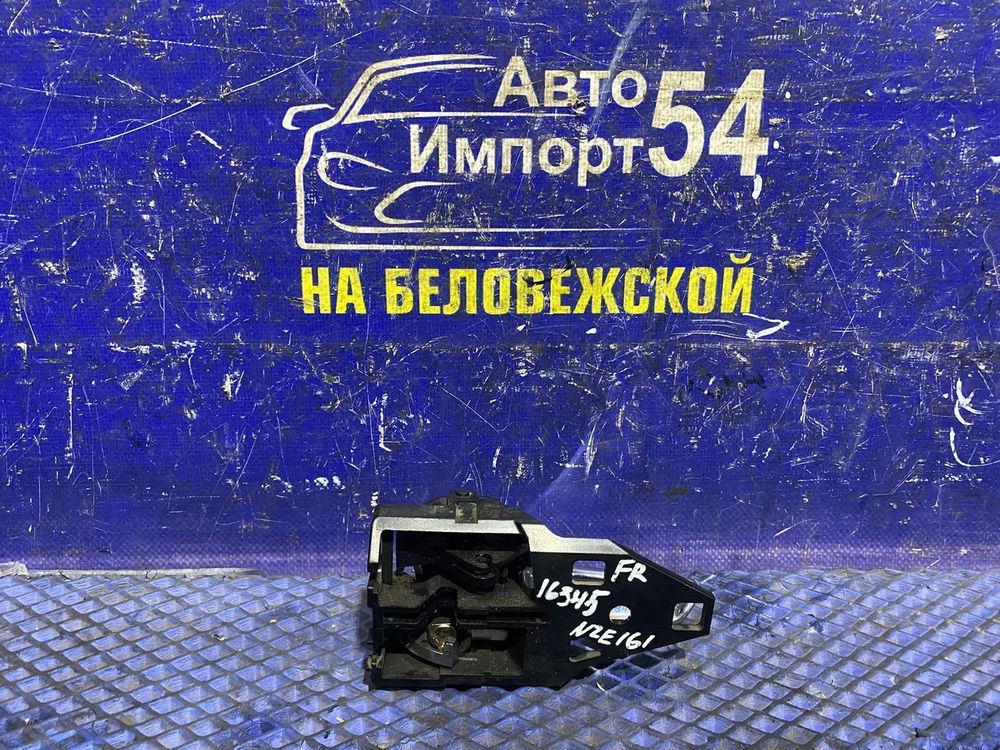 Ручка двери передней правой салонная TOYOTA COROLLA AXIO 2012-2017