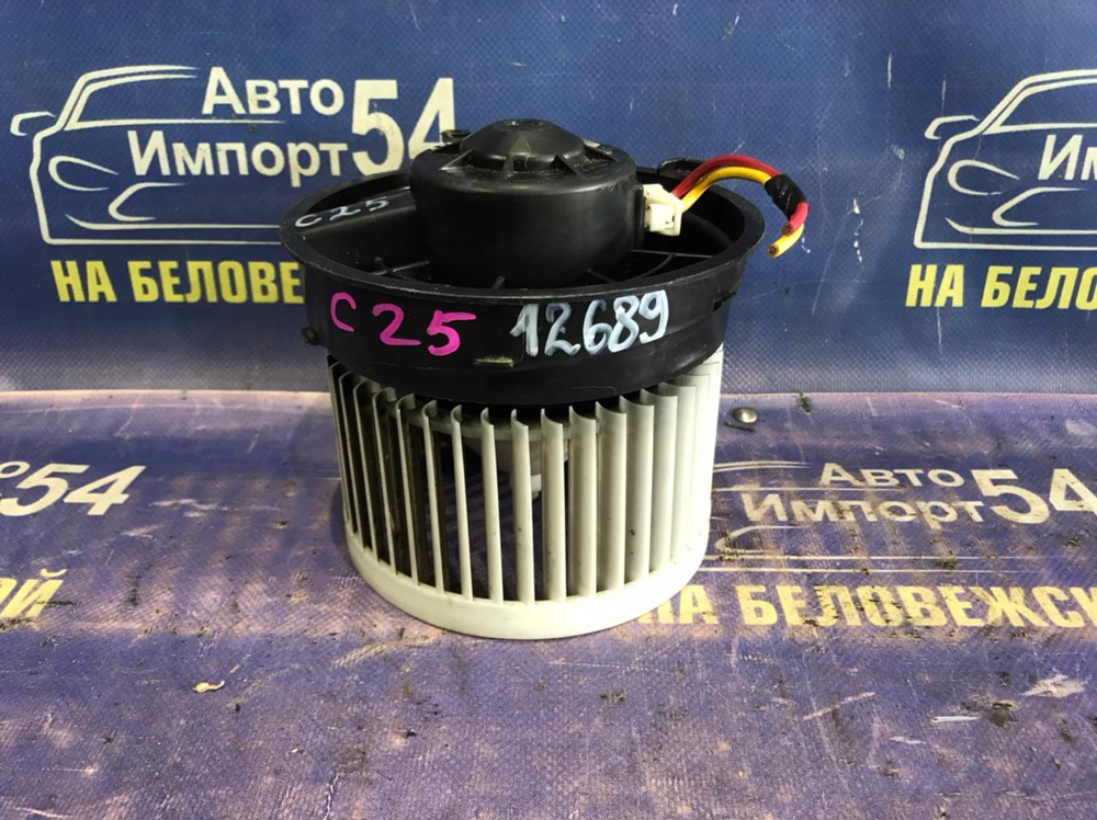 Моторчик печки NISSAN SERENA 2005-2010