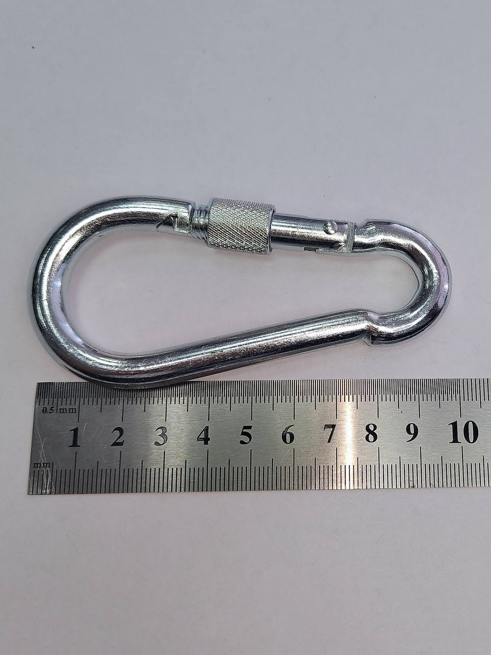 10 ОЦ.Карабин с фиксатором DIN5299D (1 шт)