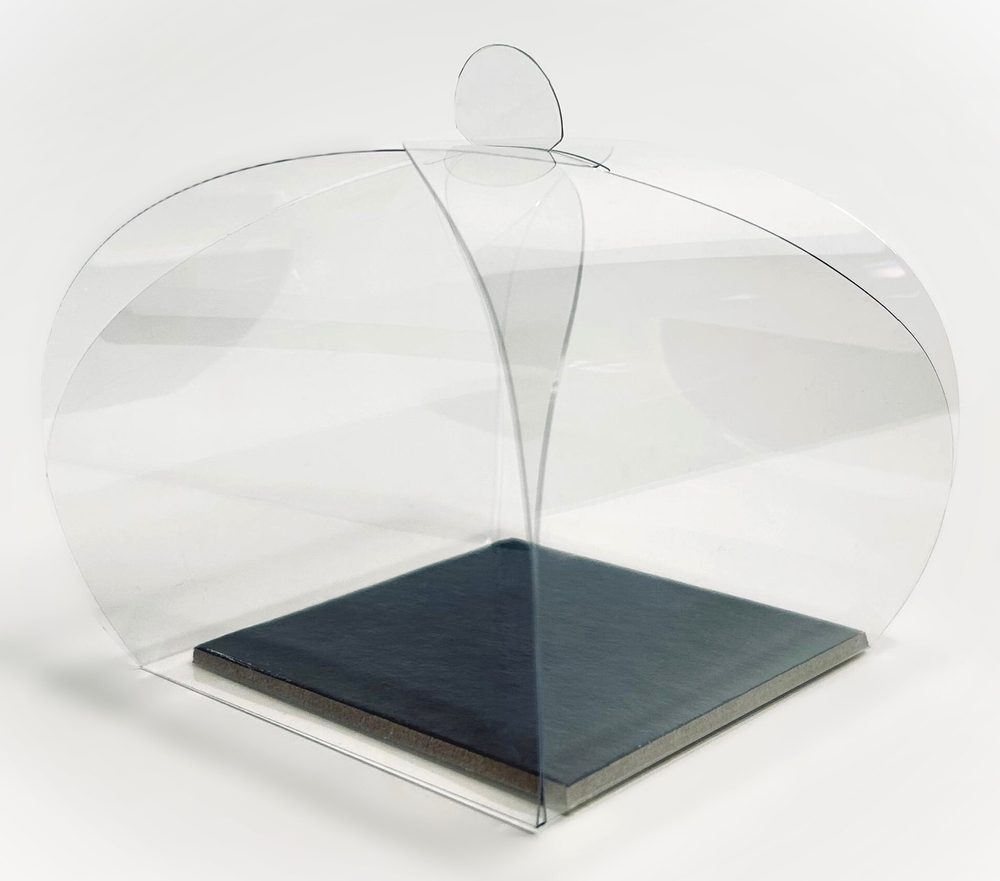 Коробочка для десерта прозрачная с черной подложкой 8х8х8 см