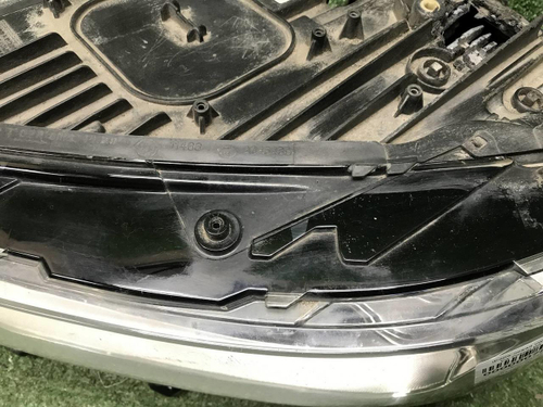 Битая Фара левая VW Passat B8 (2014-2020) LED