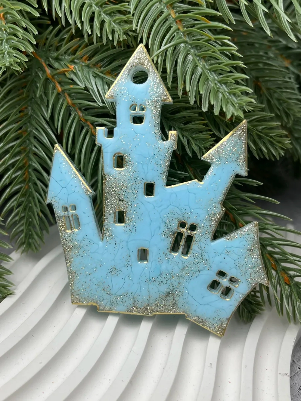Новогодняя елочная игрушка Замок