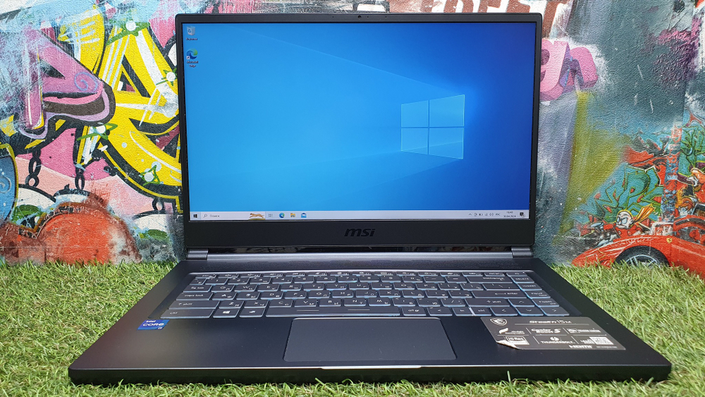 Ноутбук MSI i7-11/16Gb/RTX 2060 6Gb/144Hz/Stealth 15M (A11SEK-206XRU)/Windows 10